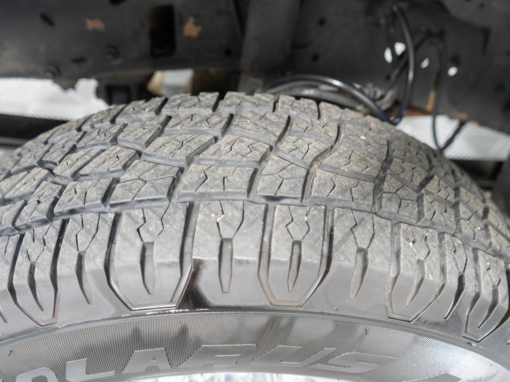 Used 2000 Ford F250 Lariat image 23