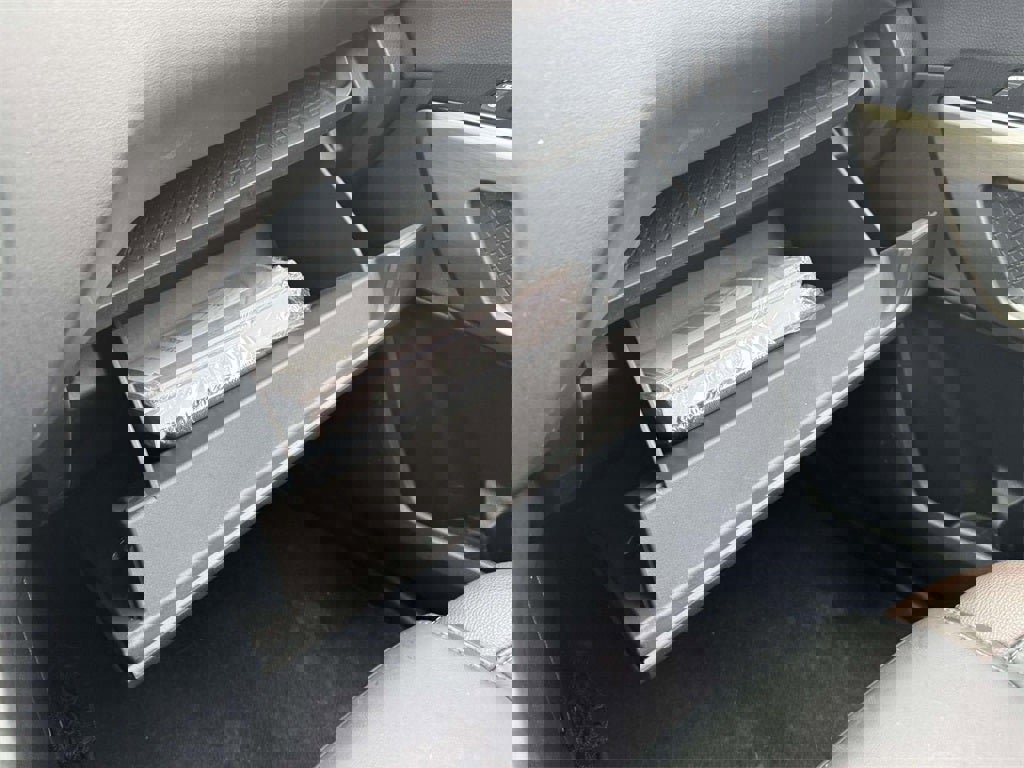 Used 2022 Nissan Pathfinder Platinum w/ Cargo Package image 32