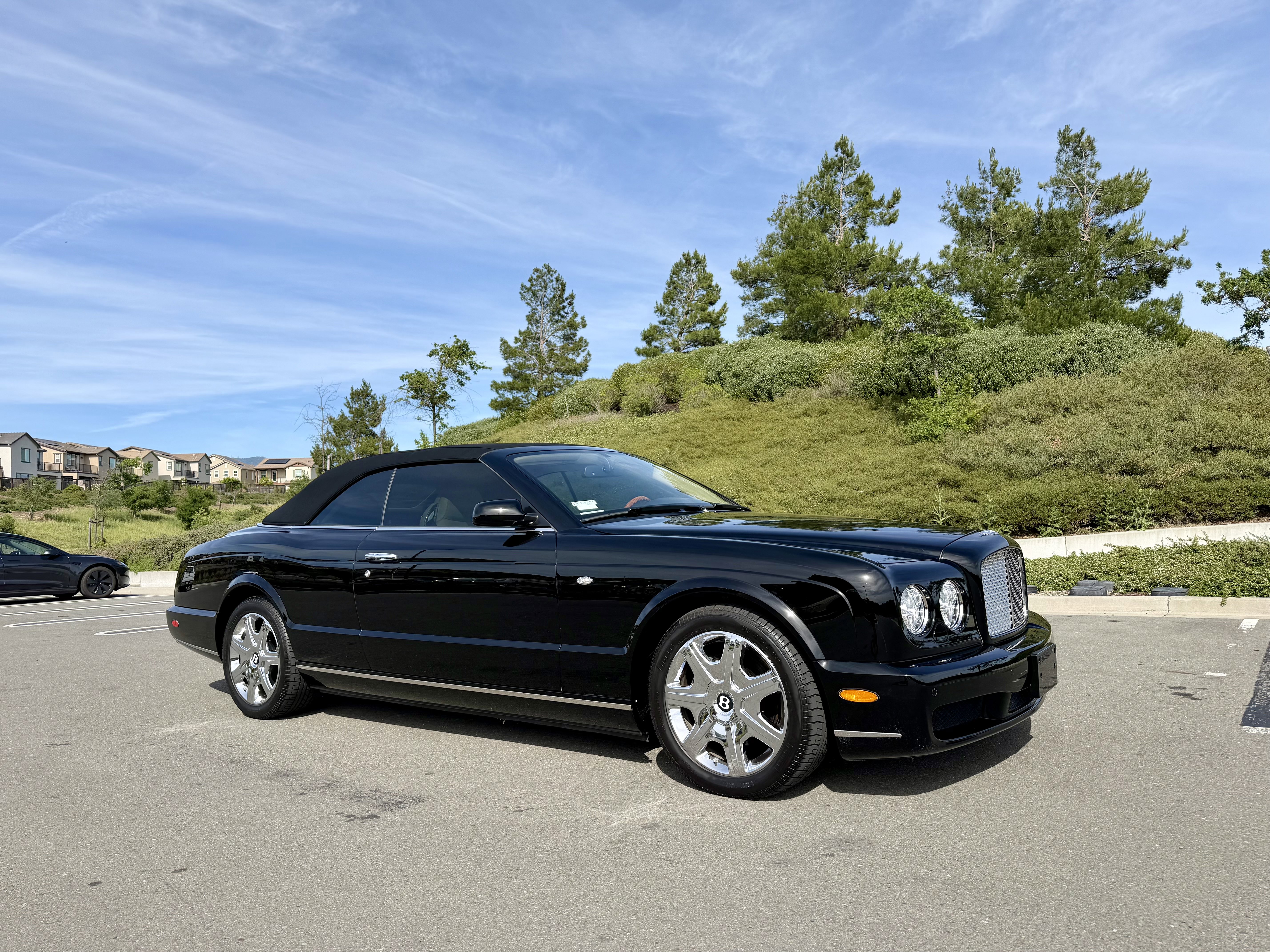 Used 2007 Bentley Azure image 27