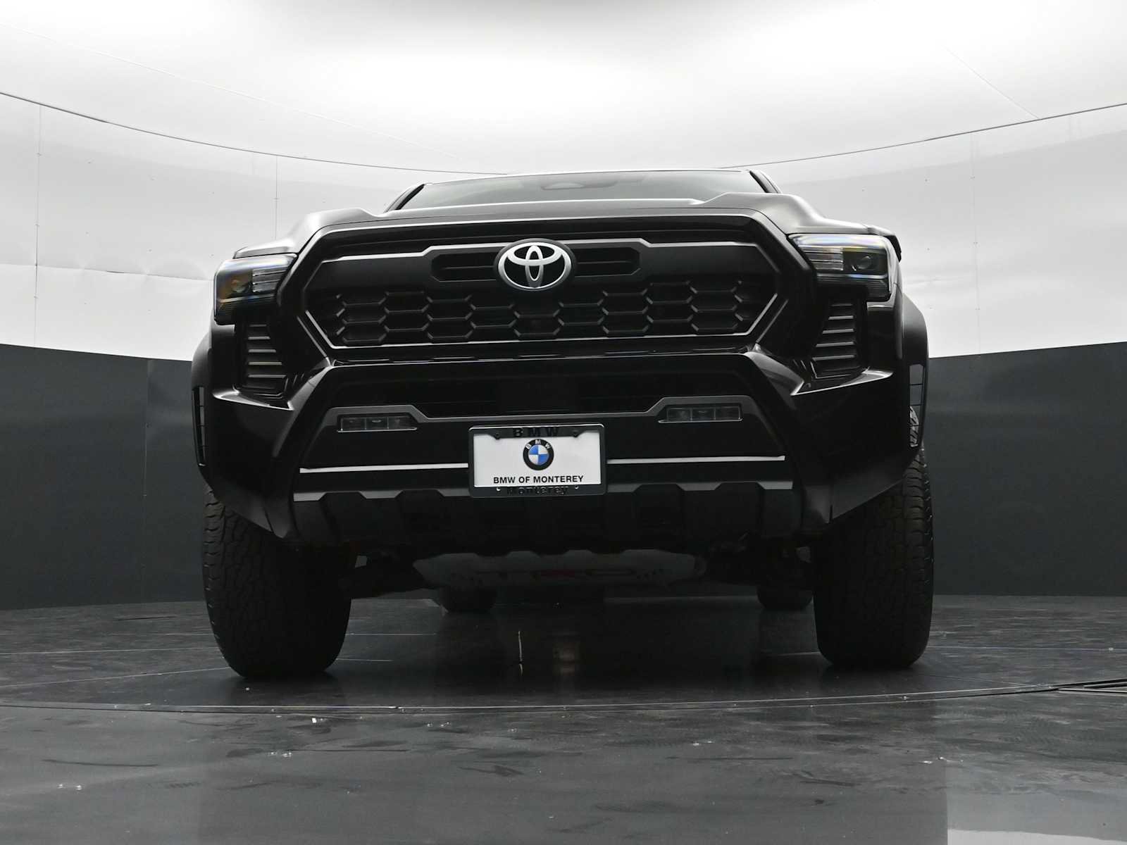 Used 2024 Toyota Tacoma TRD Off-Road AWD/4WD image 26