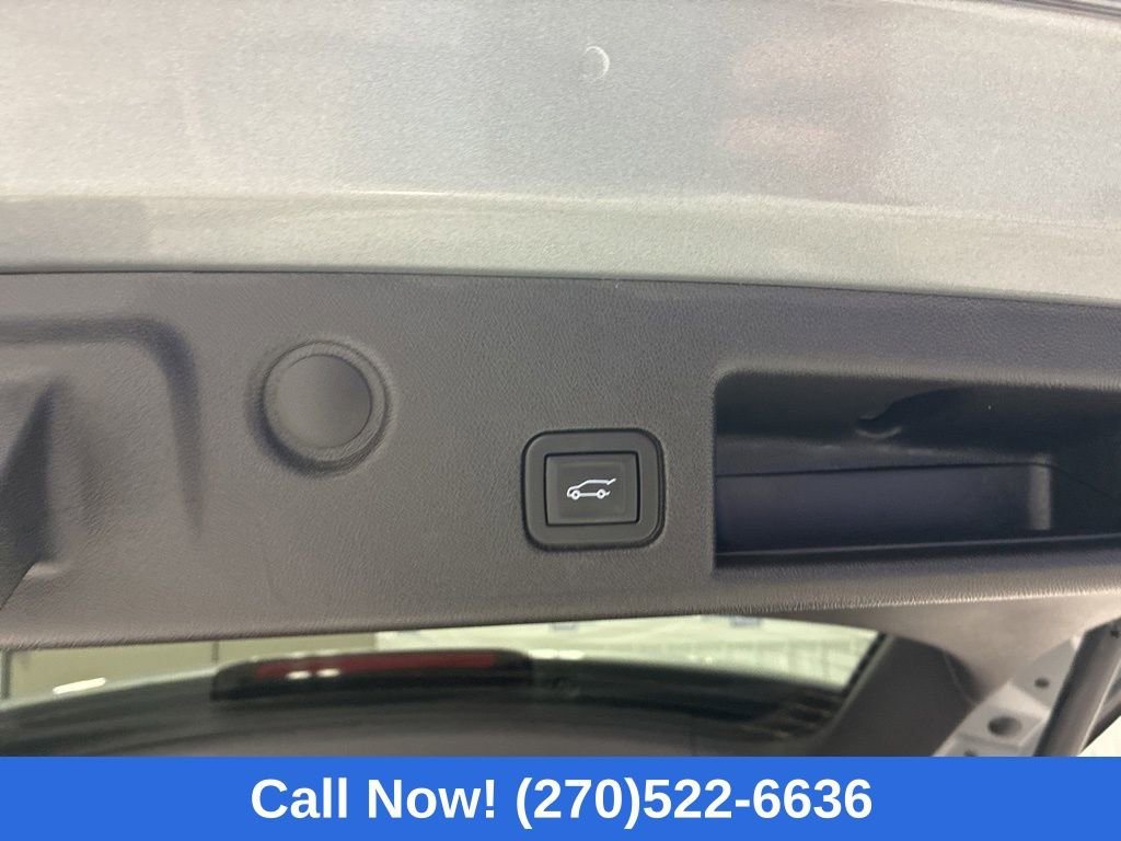 Used 2024 Chevrolet Equinox LT w/ LPO, Floor Liner Package image 36