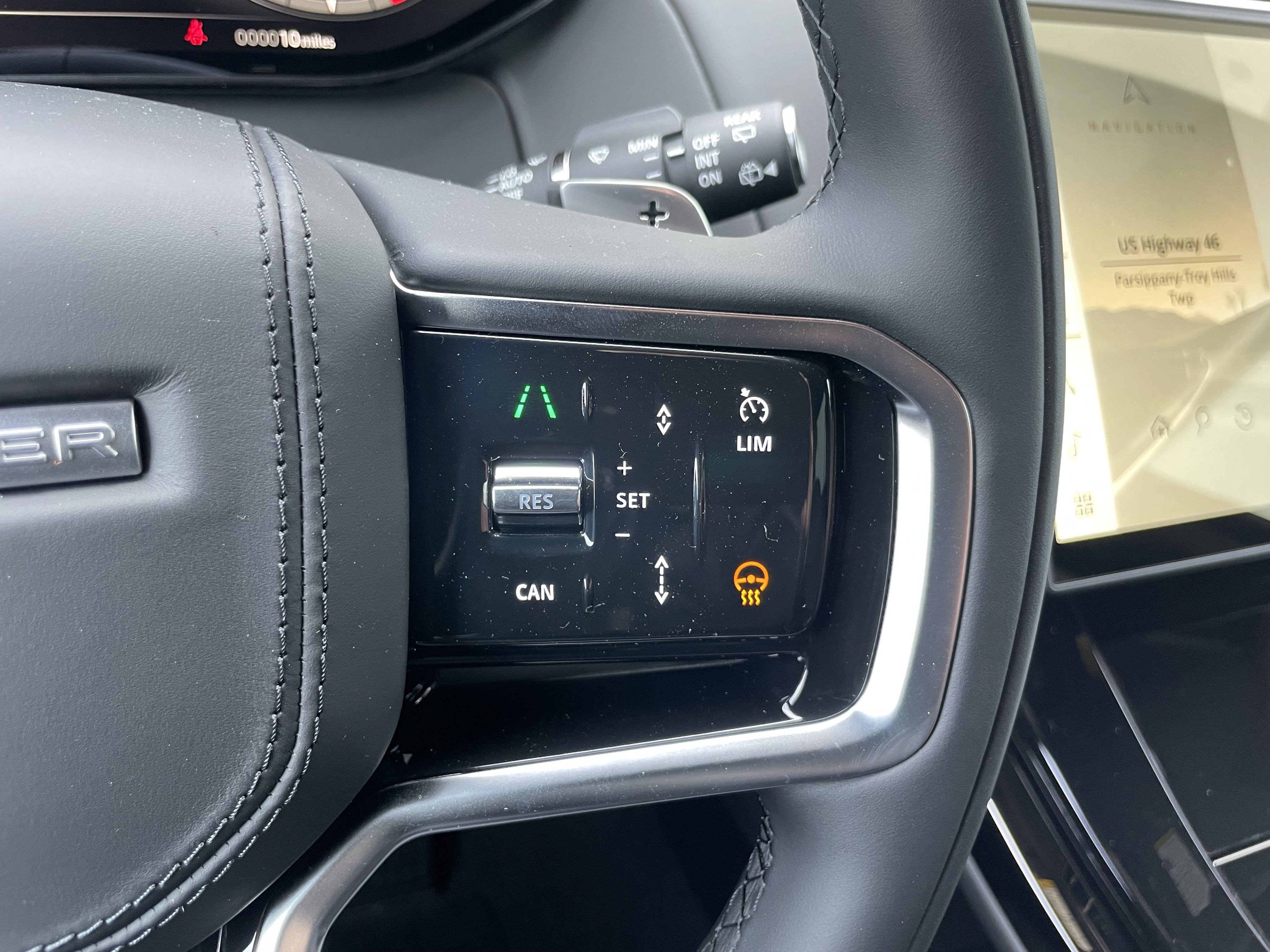 New 2025 Land Rover Range Rover Sport SE image 22