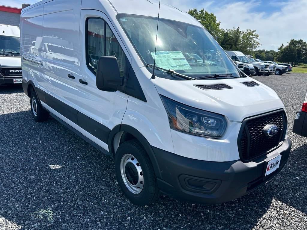New 2023 Ford Transit 250 Medium Roof image 4