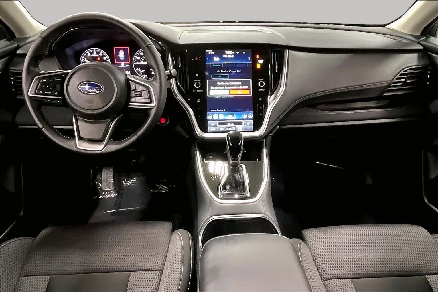Used 2025 Subaru Outback Premium AWD/4WD image 15