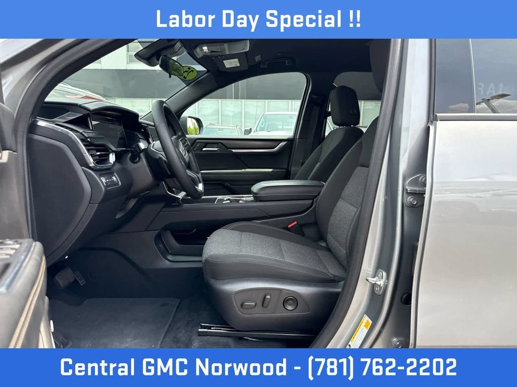 Certified 2025 GMC Acadia Elevation AWD/4WD image 15