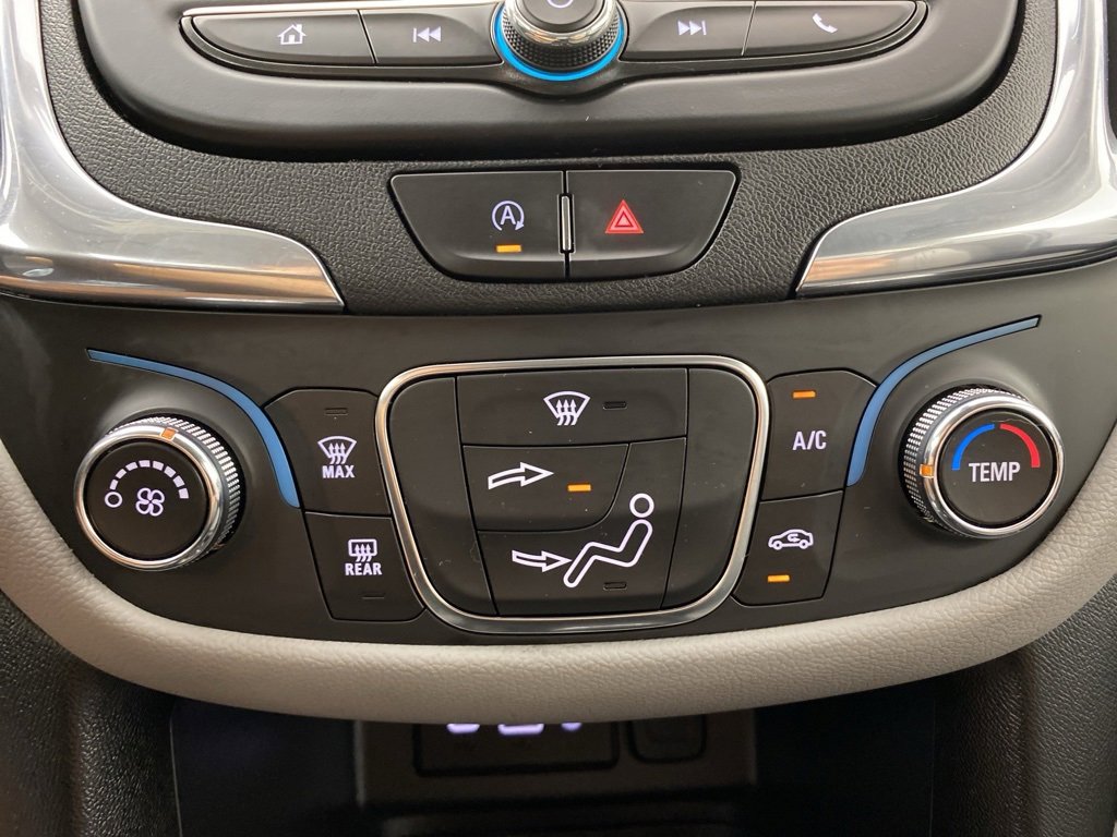 Used 2023 Chevrolet Equinox LT image 21