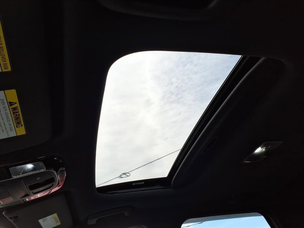 Used 2022 Hyundai Santa Cruz Limited image 10