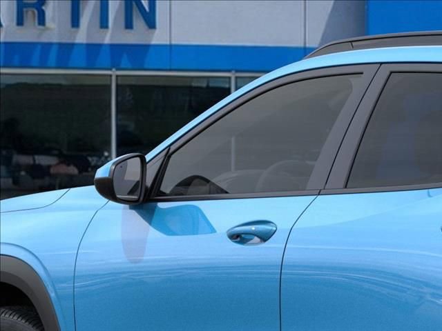 New 2026 Chevrolet Trax LT w/ Driver Confidence Package image 12