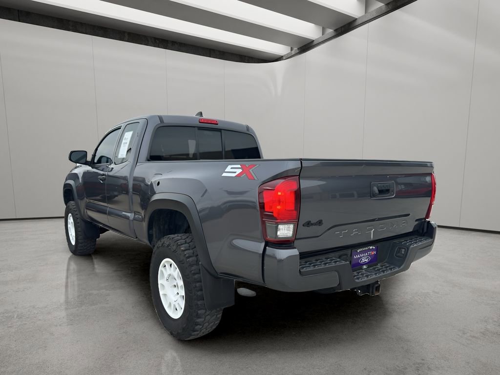 Used 2020 Toyota Tacoma SR w/ SX Package image 3