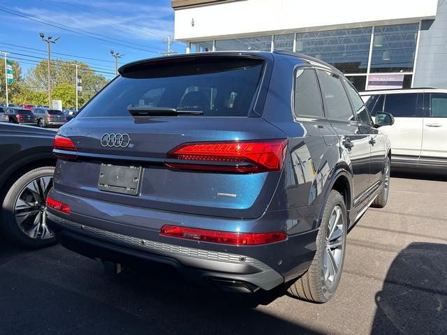 New 2026 Audi Q7 2.0T Premium Plus image 3