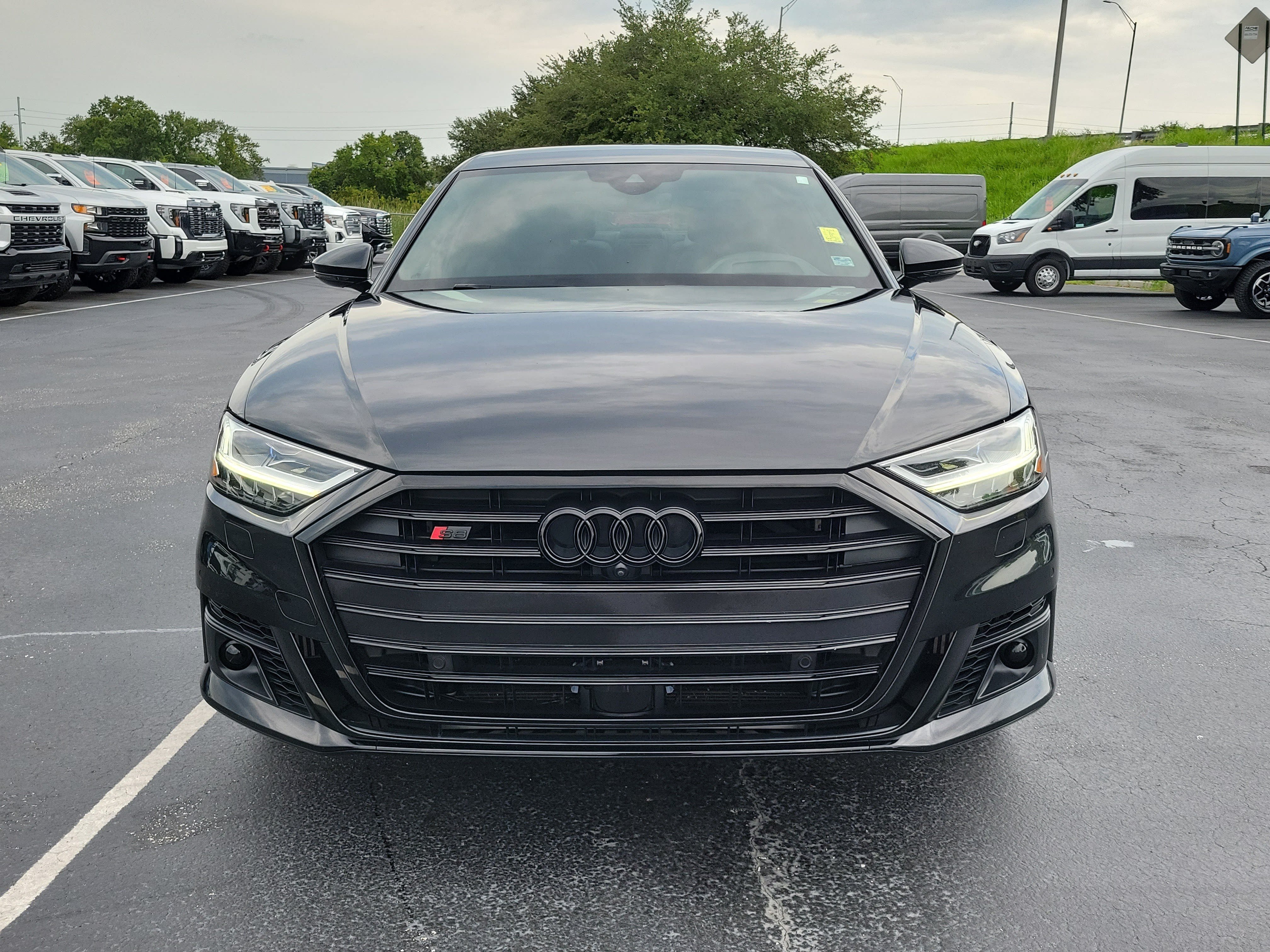 Used 2021 Audi S8 L w/ S8 Executive Package AWD/4WD video 2