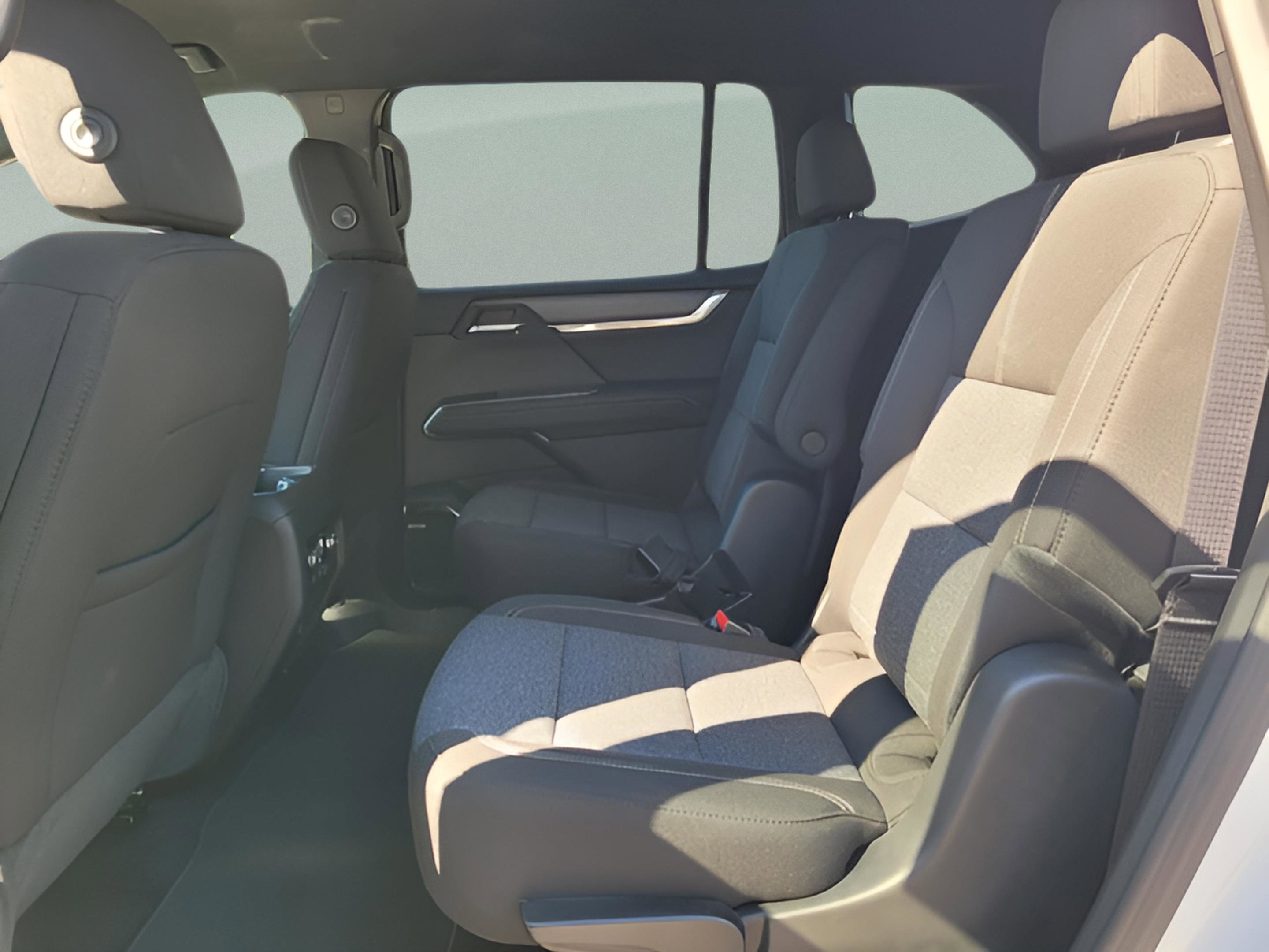 New 2026 GMC Acadia Elevation AWD/4WD image 26