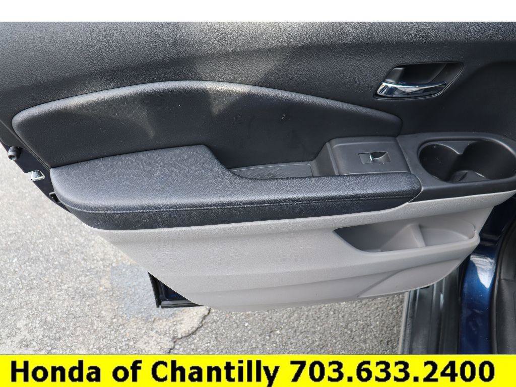 Used 2017 Honda Pilot Touring image 21