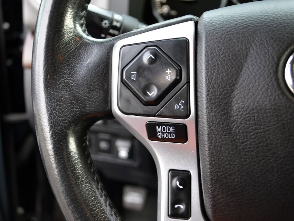 Used 2019 Toyota Tundra Limited w/ Limited Premium Package AWD/4WD image 17