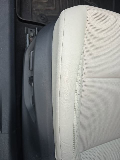 Certified 2025 Toyota Camry XLE w/ Premium Package AWD/4WD image 15