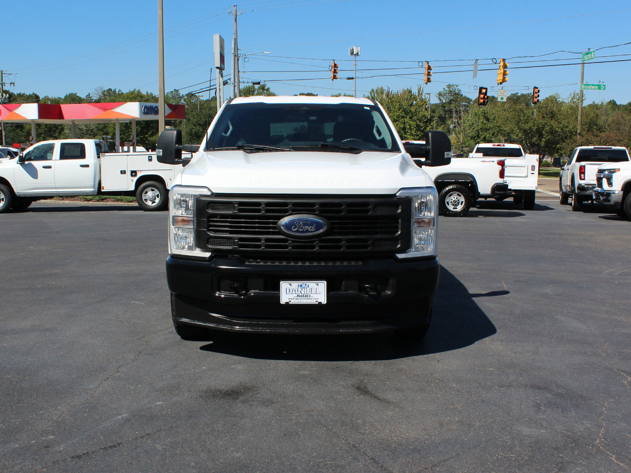 Used 2024 Ford F250 XL image 8