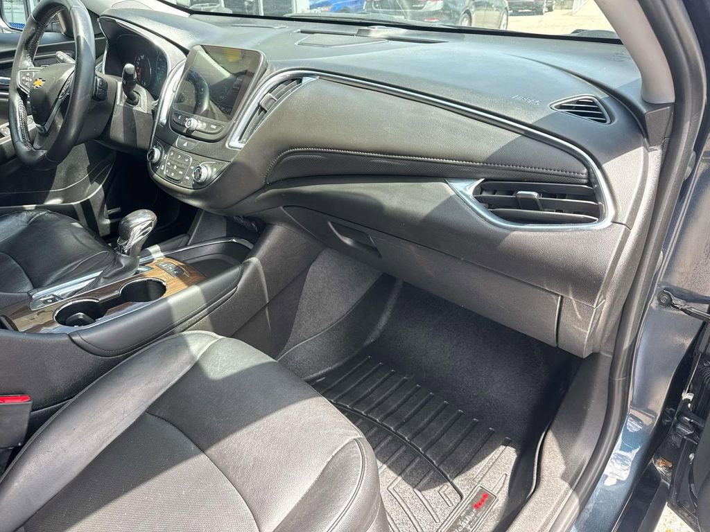 Used 2021 Chevrolet Malibu Premier image 14