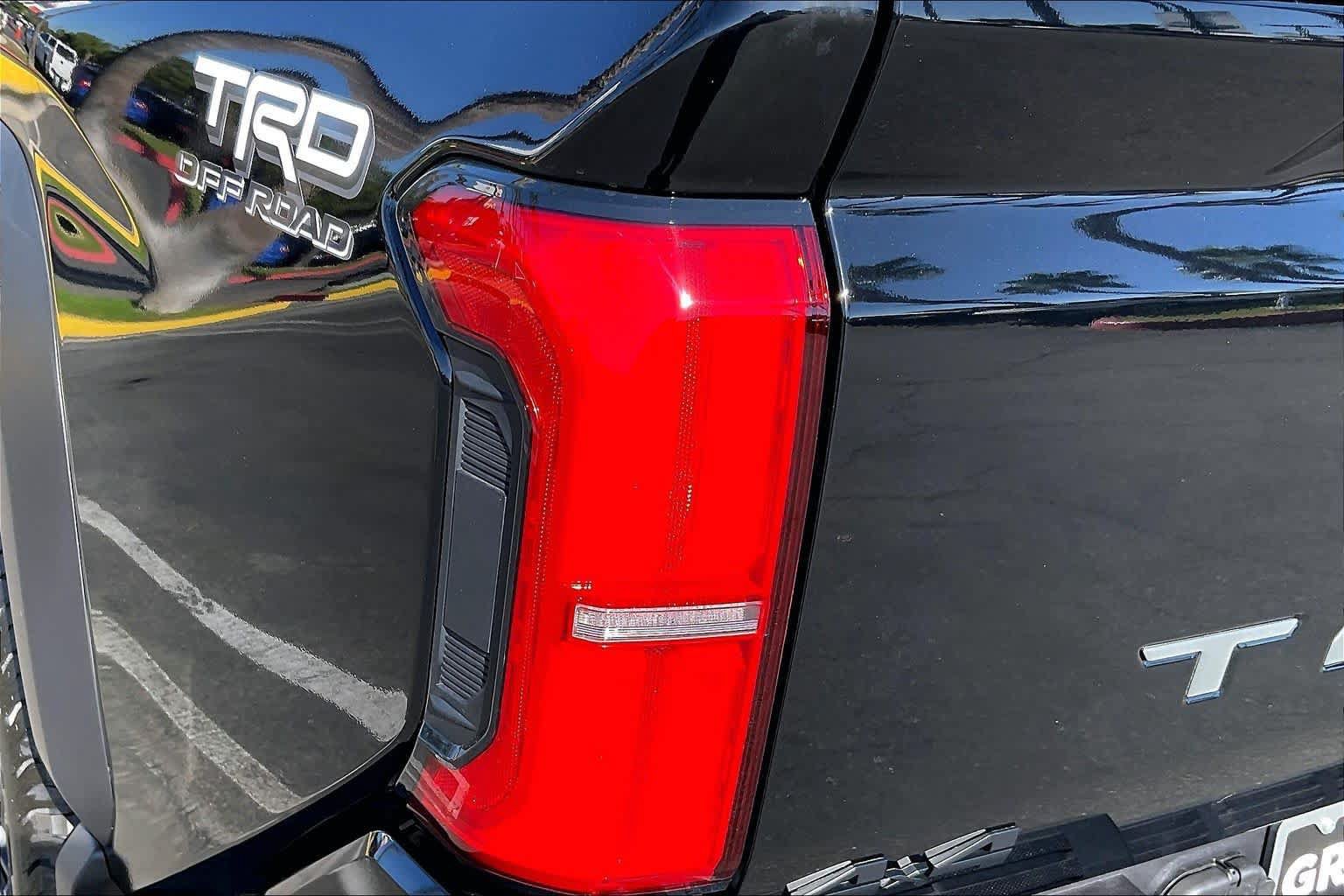 New 2026 Toyota Tacoma TRD Off-Road AWD/4WD image 14