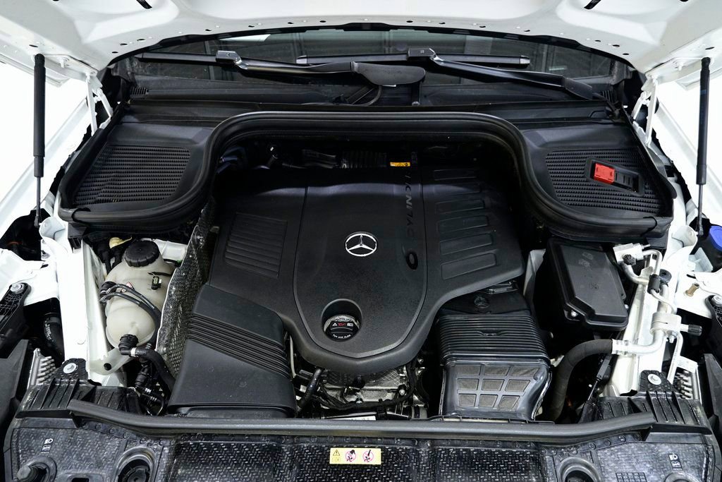 Certified 2023 Mercedes-Benz GLS 450 4MATIC image 10
