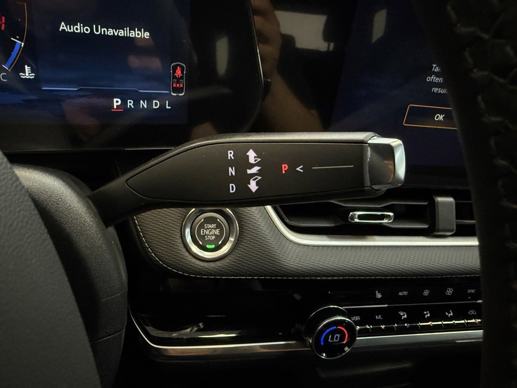 New 2026 Chevrolet Equinox LT w/ Convenience Package II image 10