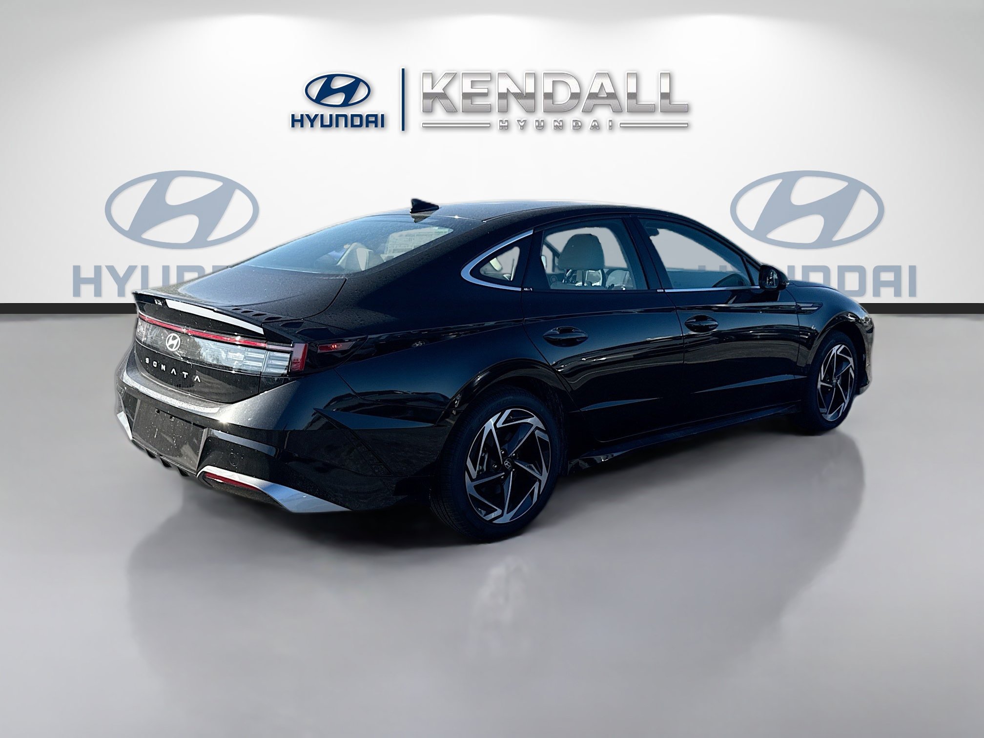 Certified 2026 Hyundai Sonata SEL FWD image 4