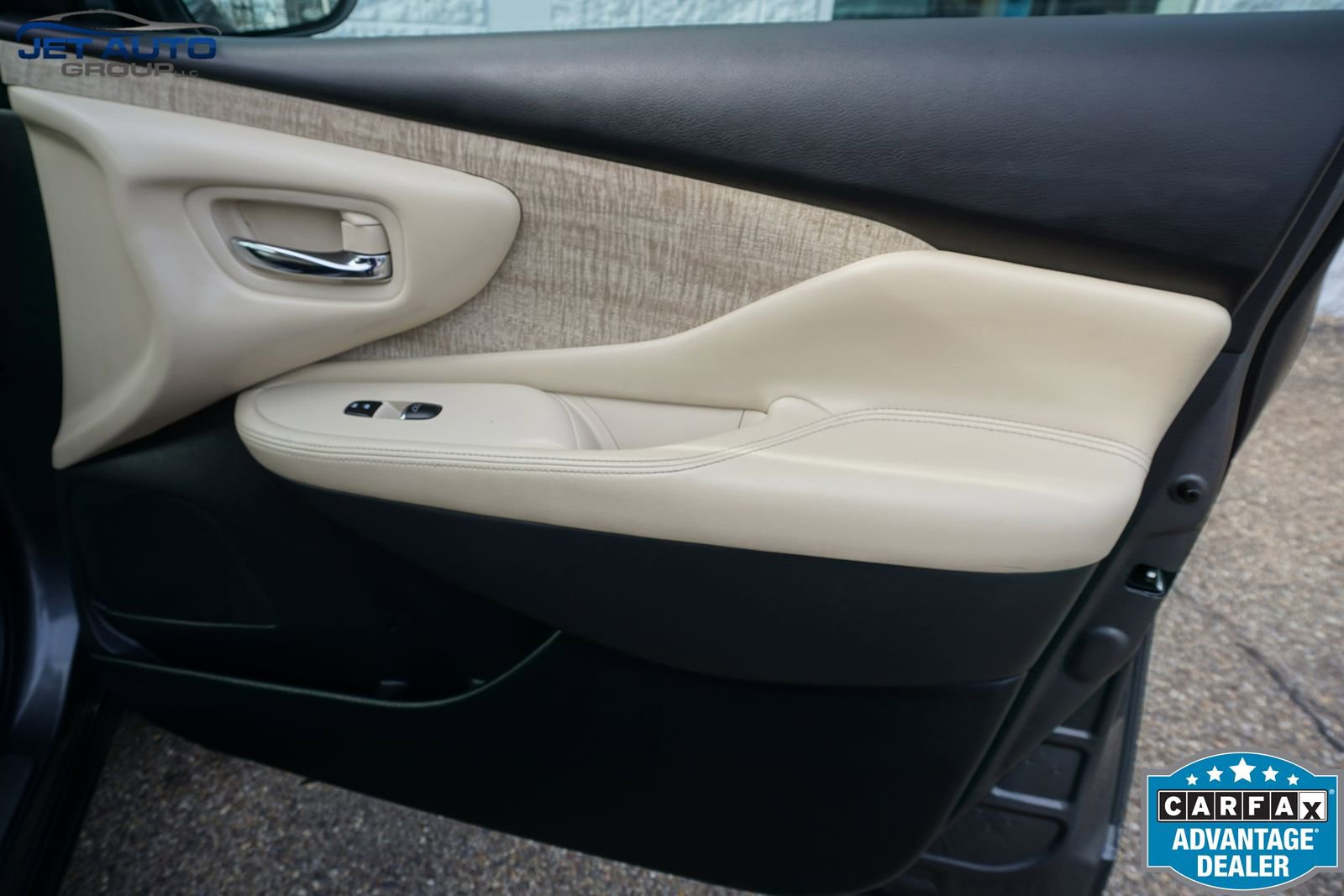 Used 2022 Nissan Murano SL w/ SL Moonroof Package image 26