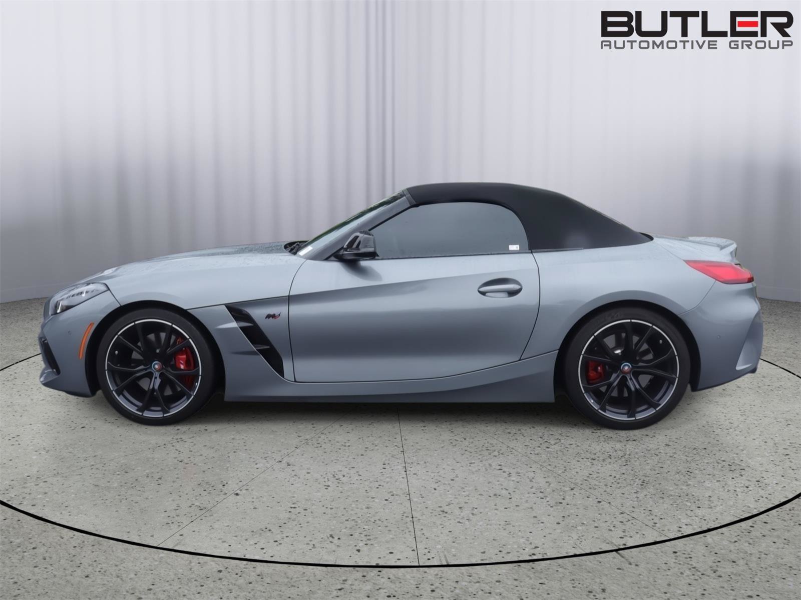 Used 2024 BMW Z4 M40i w/ Premium Package RWD image 3