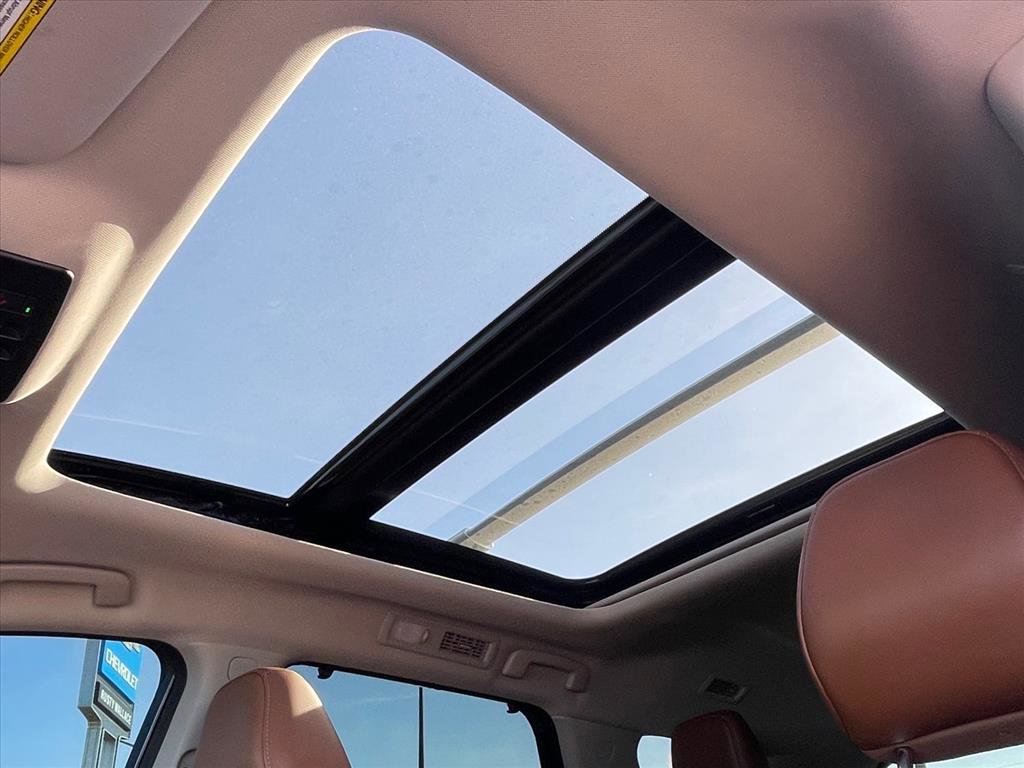 Used 2023 Nissan Pathfinder Platinum image 21