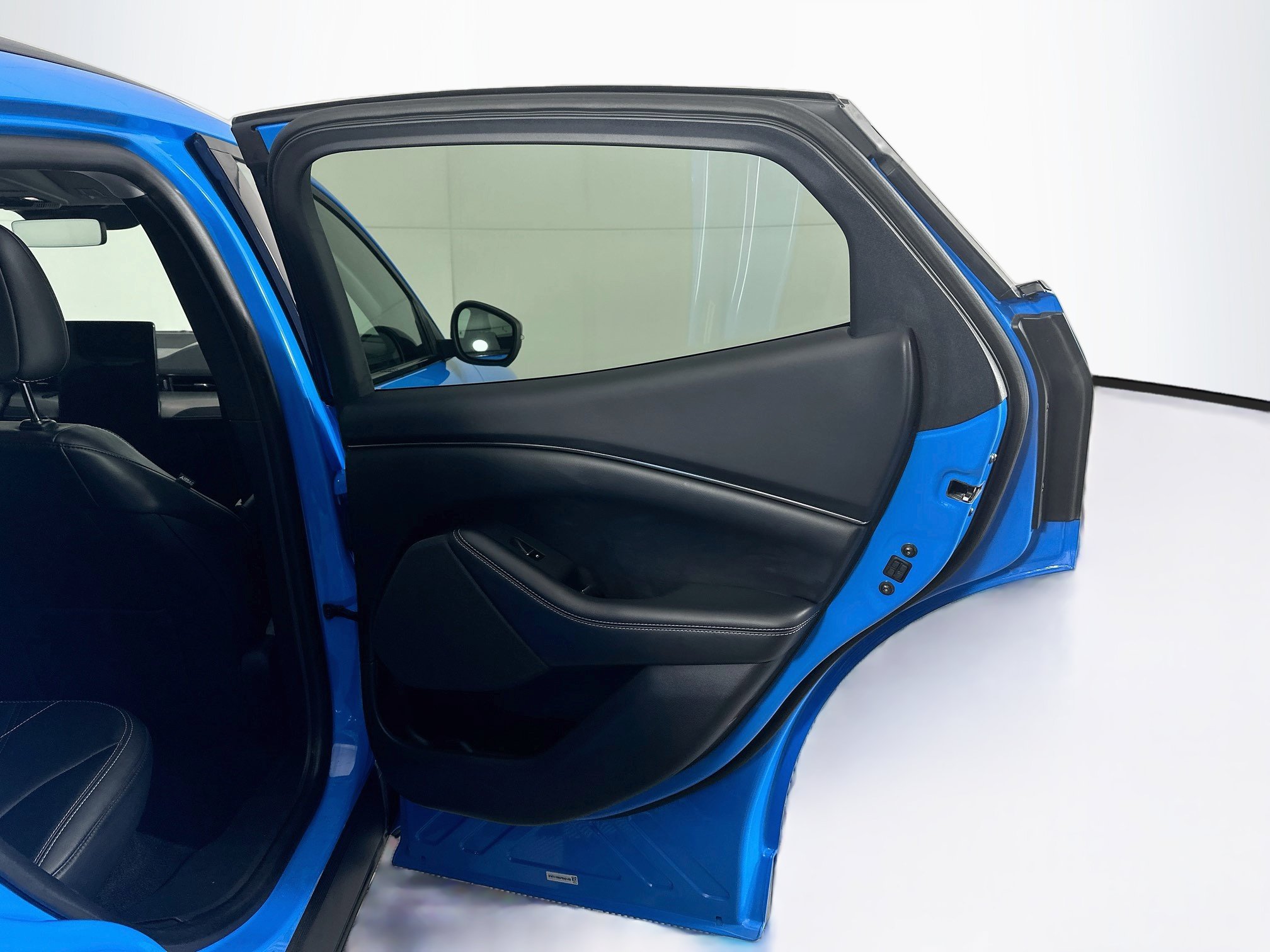 Used 2023 Ford Mustang Mach-E Select RWD image 30