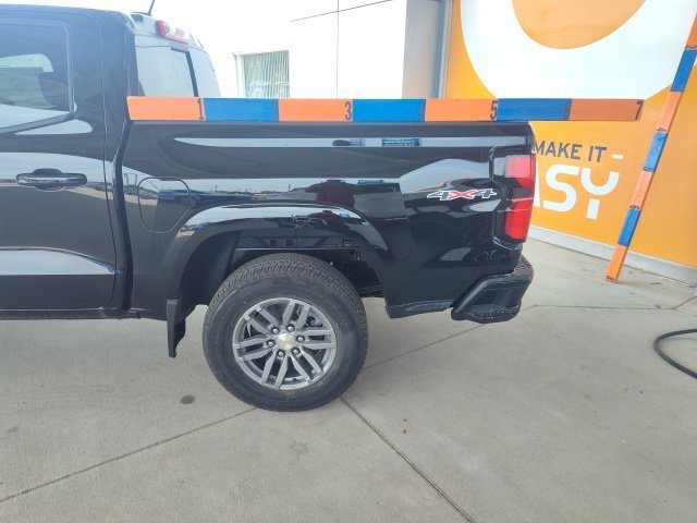 New 2025 Chevrolet Colorado LT w/ LT Convenience Package image 9