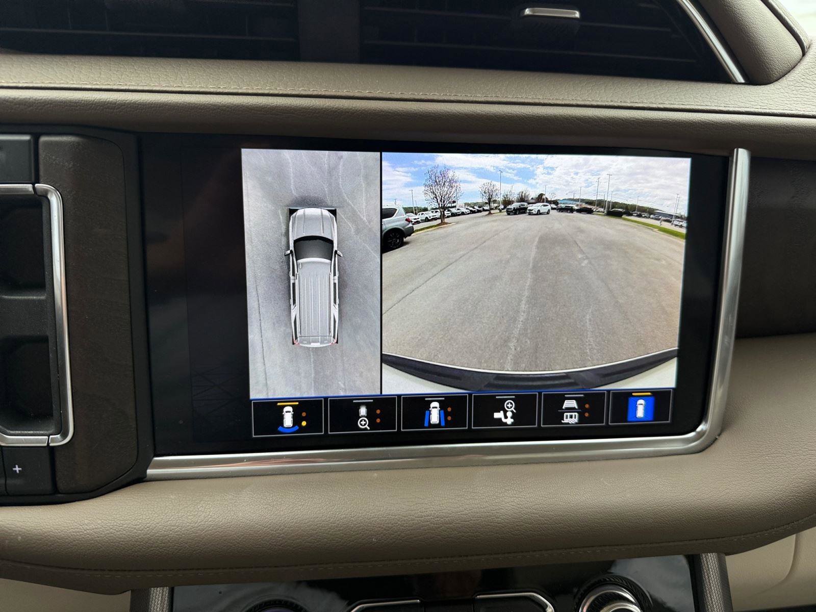 Used 2023 GMC Yukon Denali w/ Max Trailering Package image 30