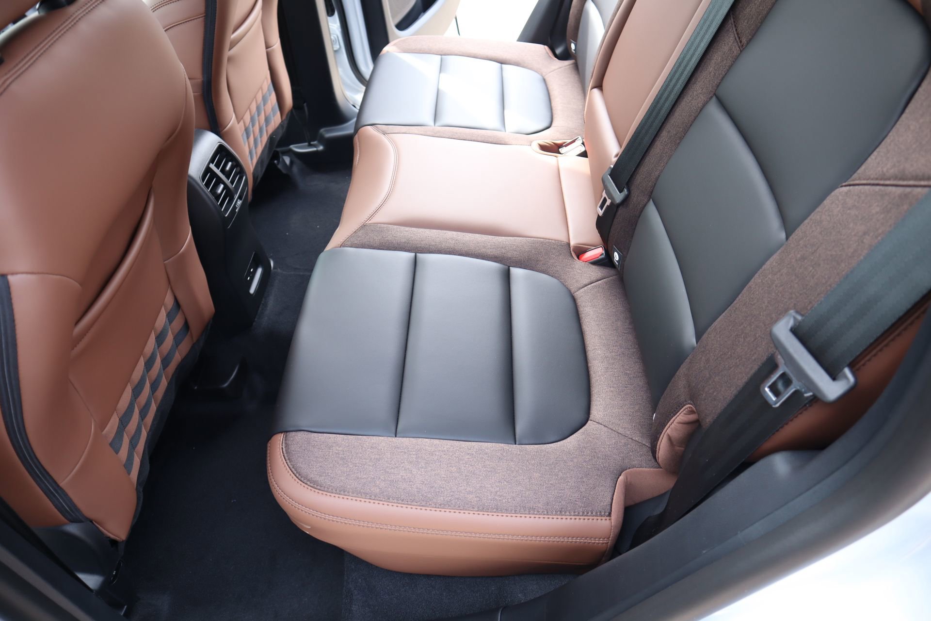 New 2026 Ford Bronco Sport Outer Banks image 12