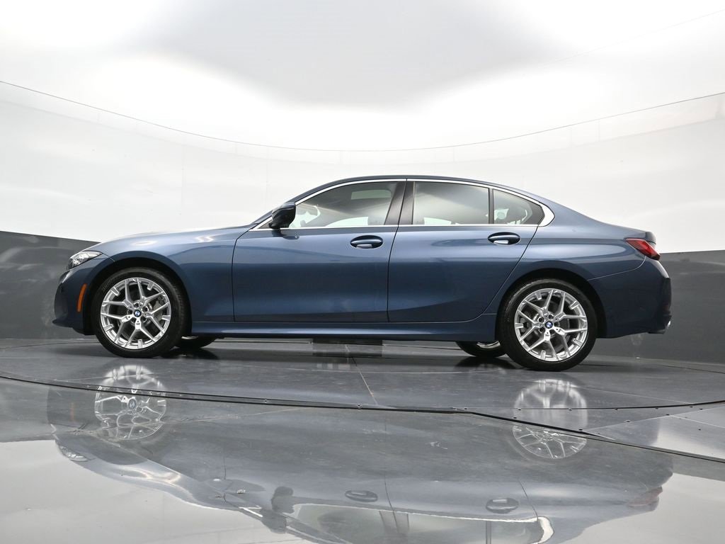 Used 2025 BMW 330i xDrive Sedan image 25