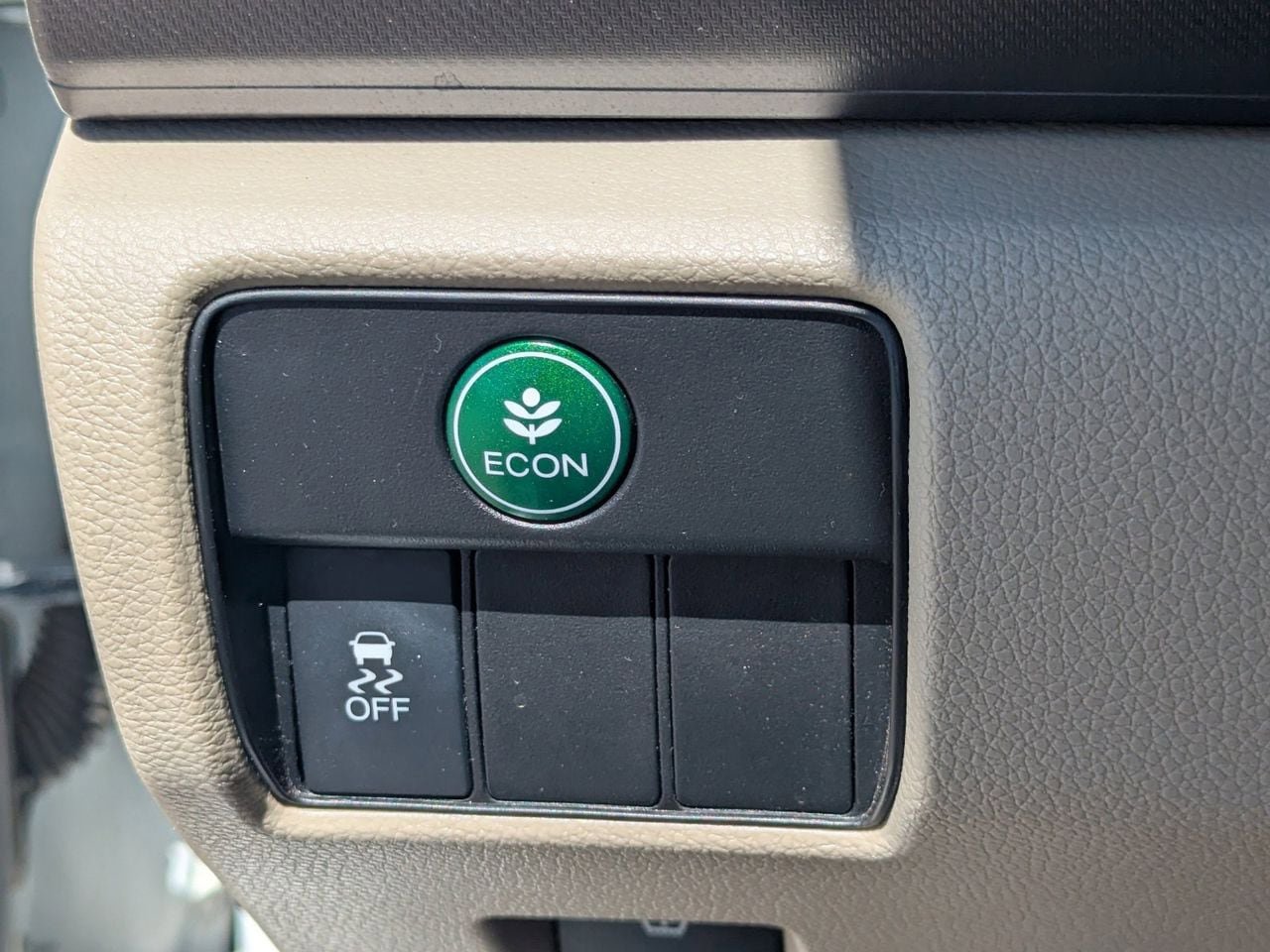 Used 2015 Honda Accord LX image 27