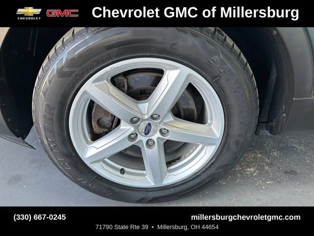 Used 2016 Ford Explorer XLT w/ Equipment Group 202A AWD/4WD image 12