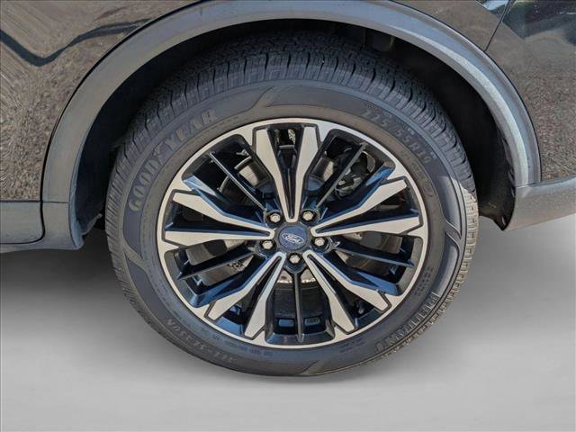 Used 2022 Ford Escape SE w/ SE Sport Appearance Package FWD image 7