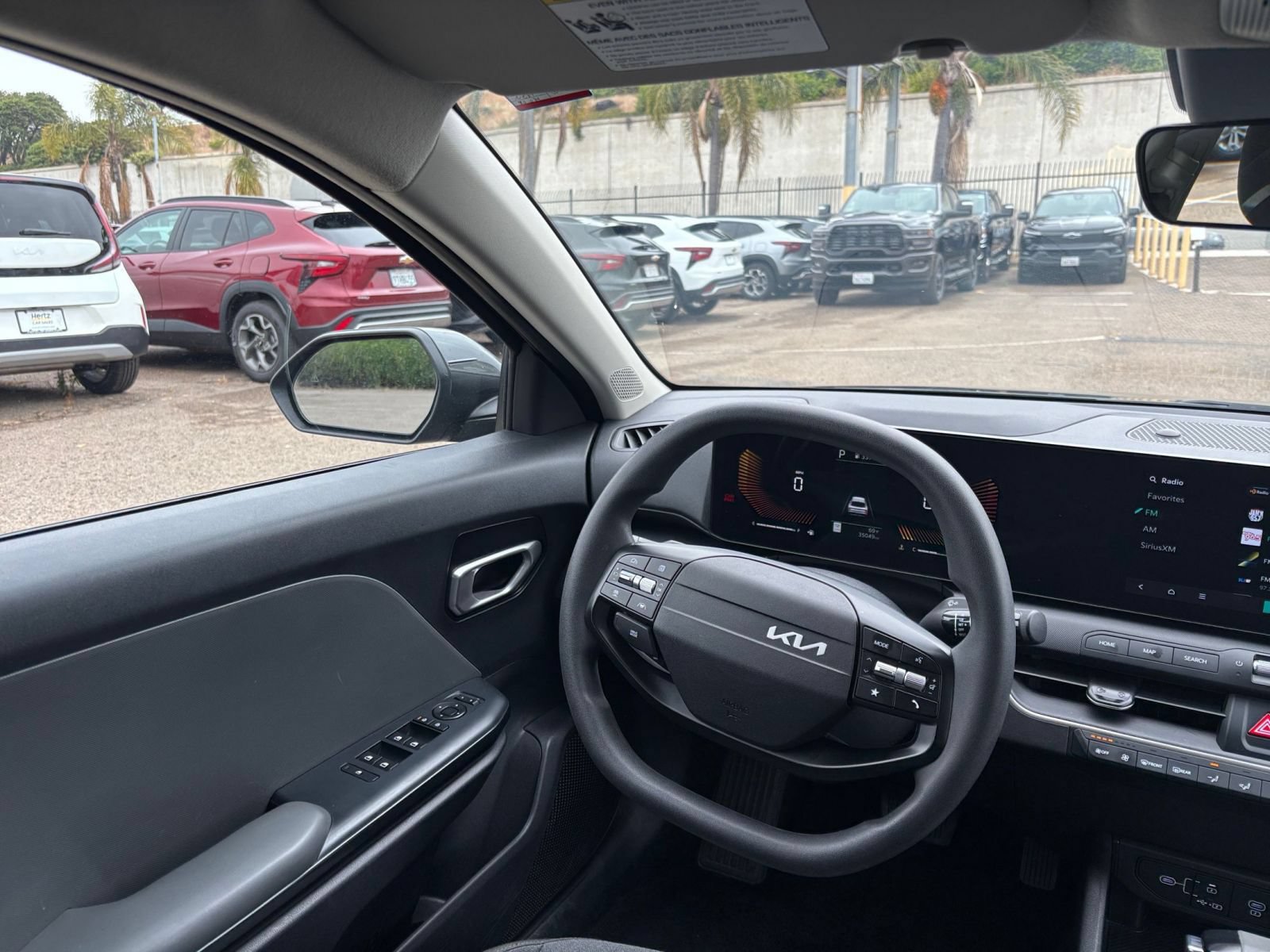 Used 2025 Kia K4 FWD image 33