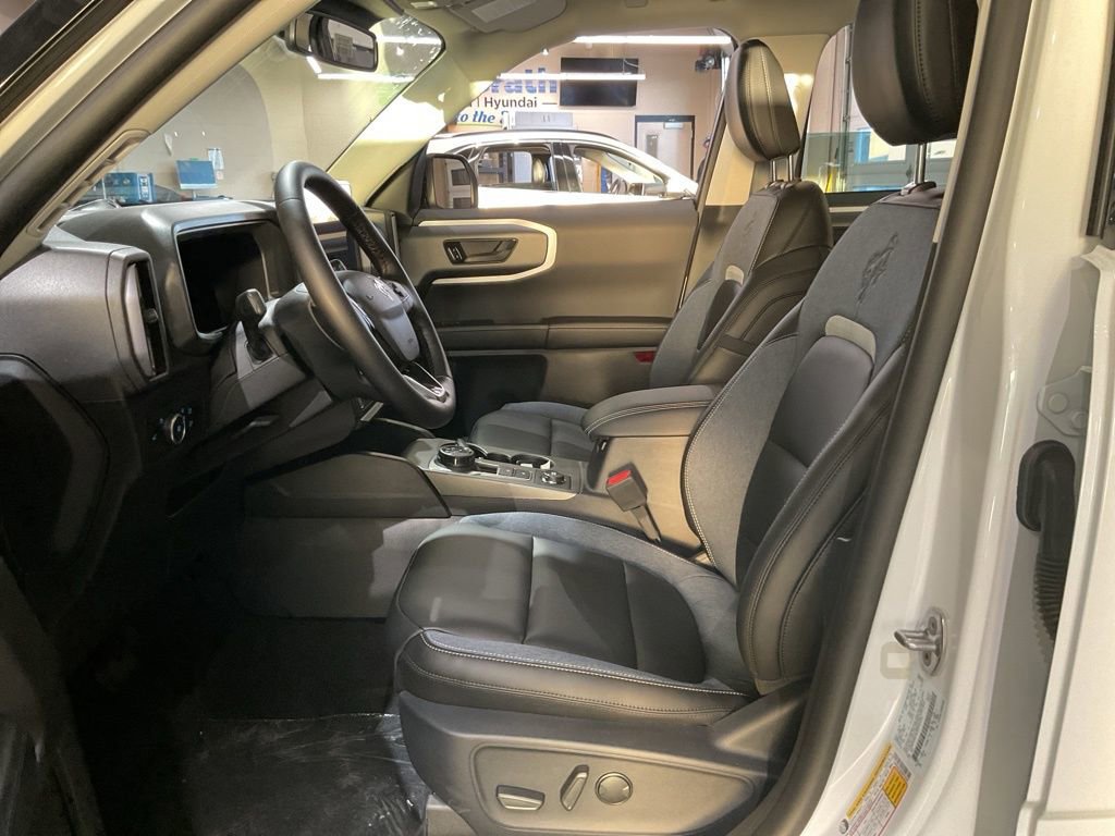 New 2025 Ford Bronco Sport Outer Banks w/ Outer Banks Tech Package+ image 8