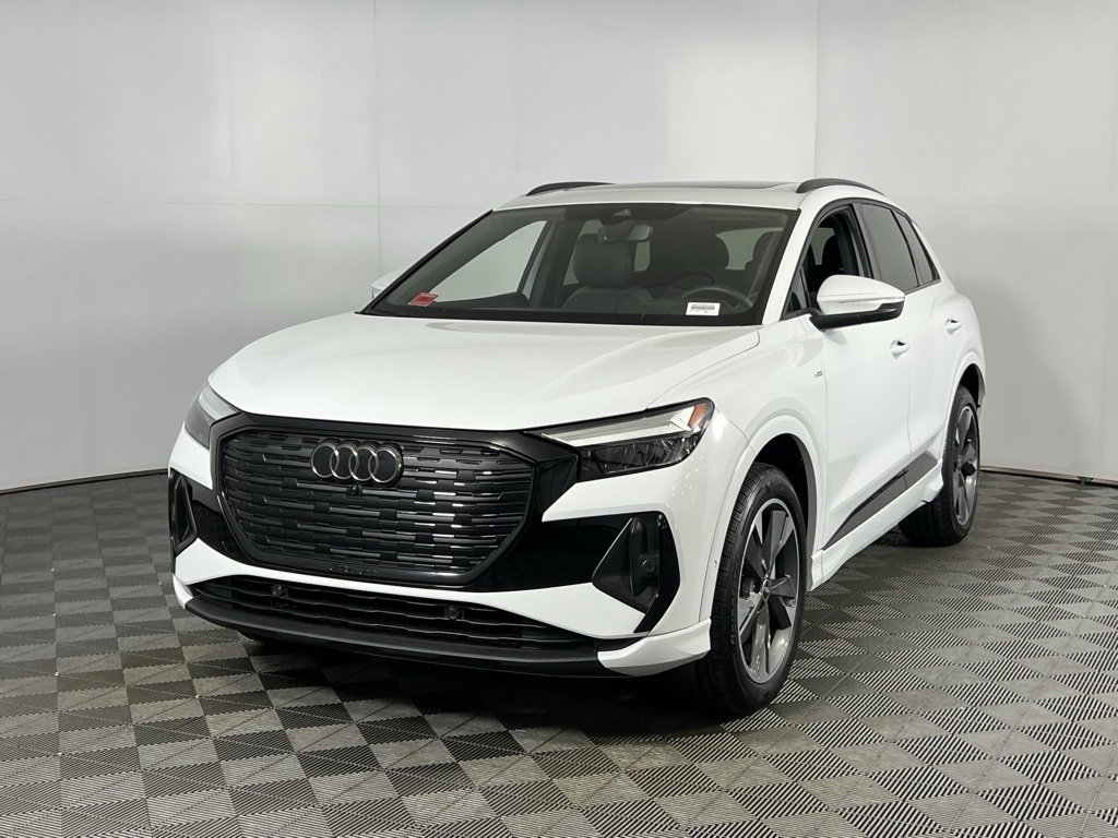 Used 2024 Audi Q4 e-tron Premium Plus w/ Premium Plus image 3