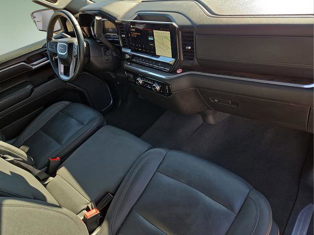 Used 2025 GMC Sierra 1500 SLT AWD/4WD image 11