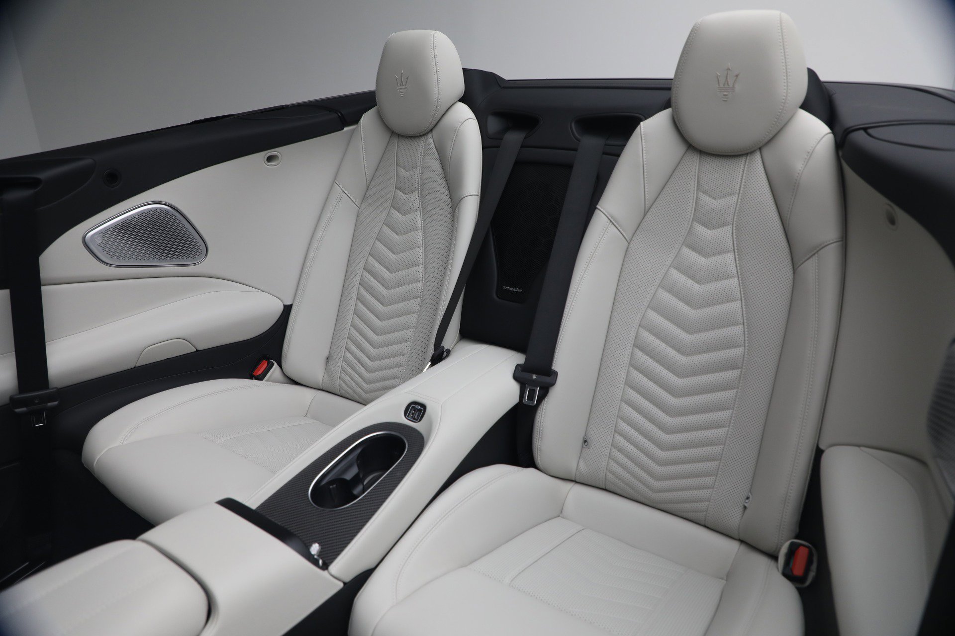 New 2026 Maserati GranCabrio Trofeo AWD/4WD image 17