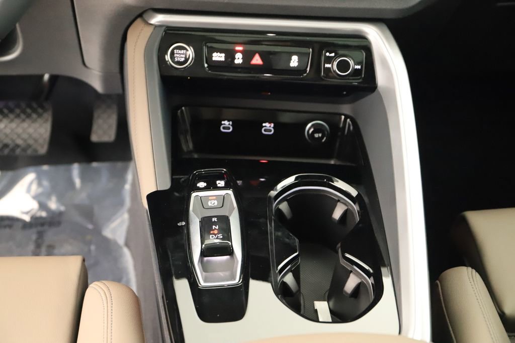 New 2025 Audi Q5 Prestige image 21