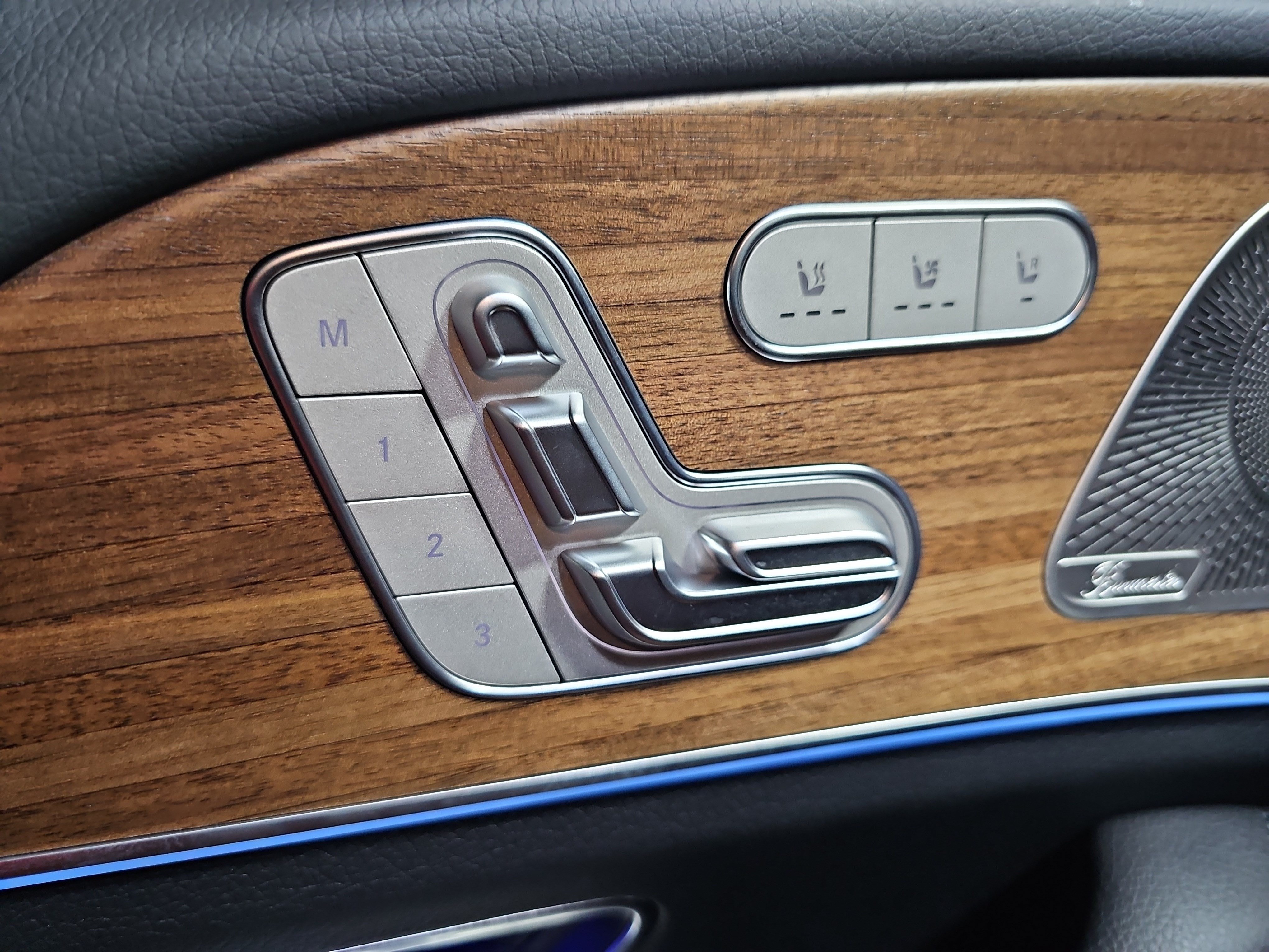 New 2026 Mercedes-Benz GLS 450 4MATIC image 29