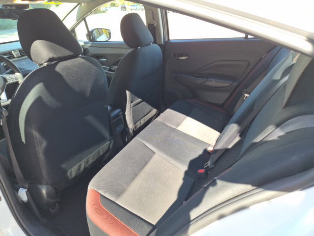 Used 2024 Nissan Versa SR FWD image 12
