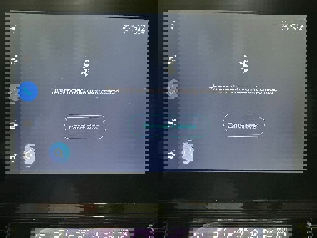 Used 2025 Toyota Sienna LE FWD image 27