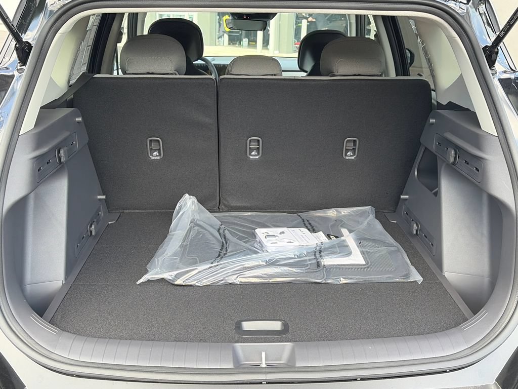 New 2027 Kia Seltos S FWD image 7