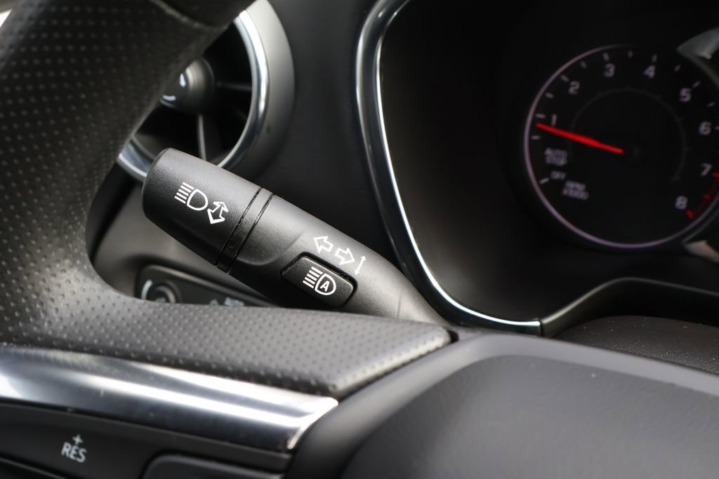 Used 2023 Chevrolet Blazer LT w/ Driver Confidence Package AWD/4WD image 22