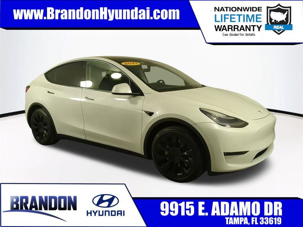 Used 2020 Tesla Model Y Long Range image 1