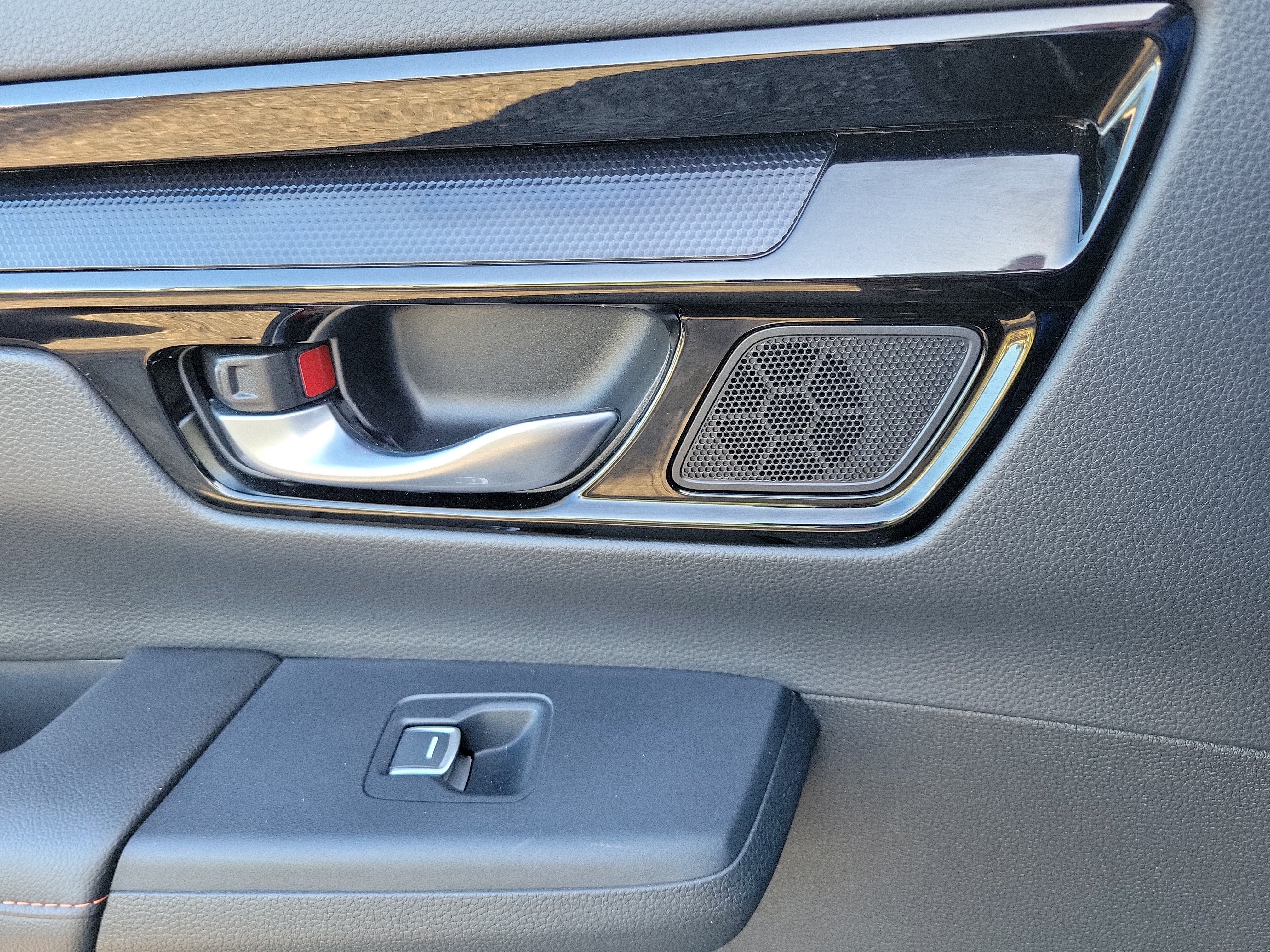 Used 2024 Honda CR-V Sport Touring image 15