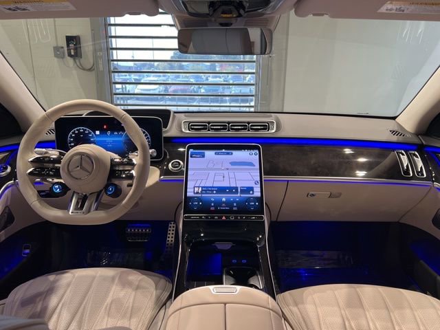 Used 2025 Mercedes-Benz S 63 AMG S image 42